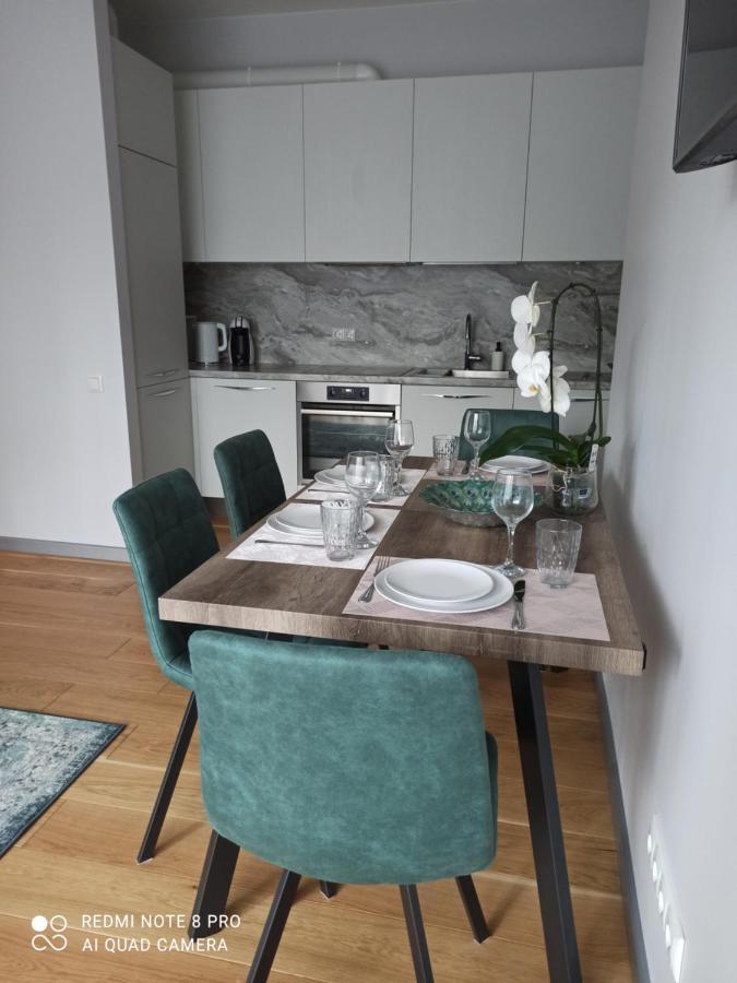 New Big Loft Apartments Jurmala With Free Secured Parking ภายนอก รูปภาพ
