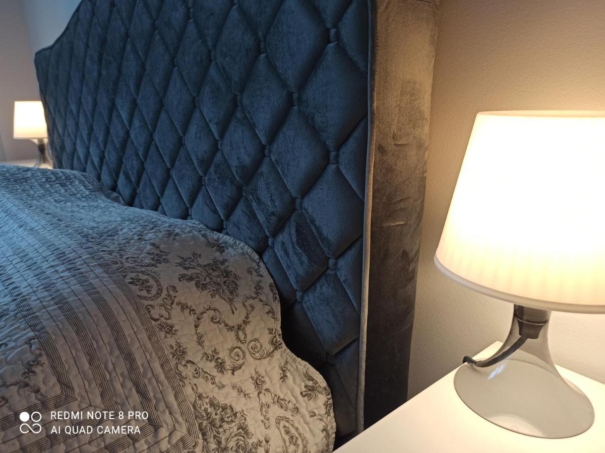 New Big Loft Apartments Jurmala With Free Secured Parking ภายนอก รูปภาพ